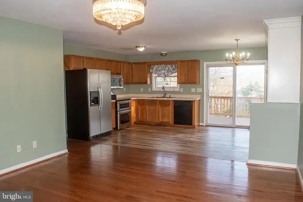 13 Crestview Dr, FRONT ROYAL