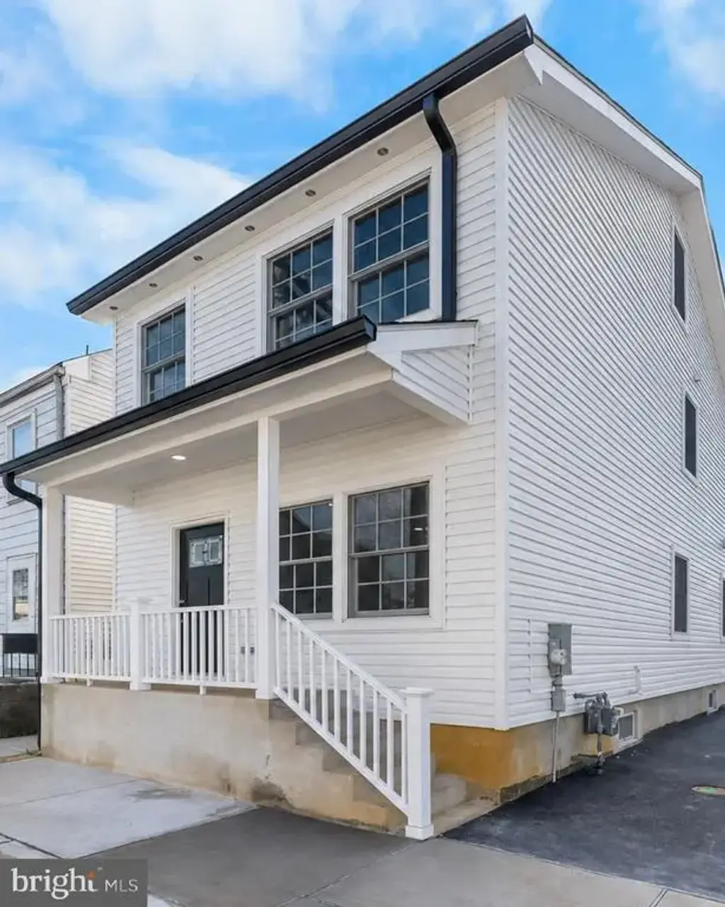 32 West St, BORDENTOWN