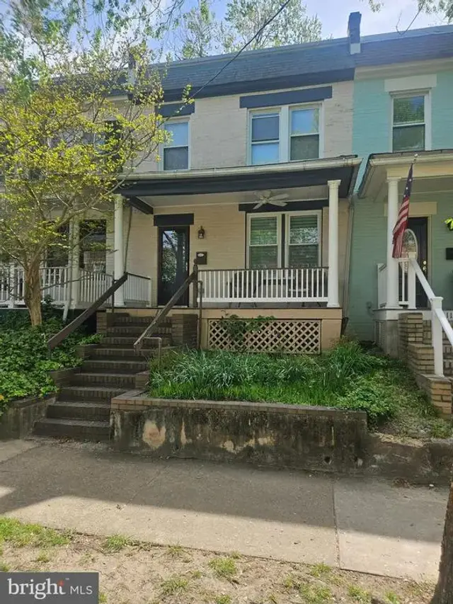 119 Harvard St, Alexandria