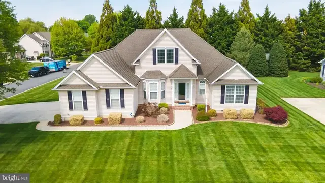 348 Orchard Grove Dr, Camden Wyoming