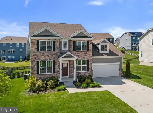 688 North Chandler Dr, Westminster