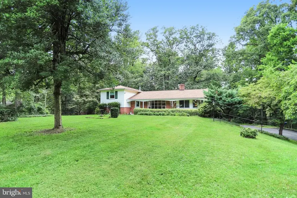 12830 Oxon Rd, HERNDON