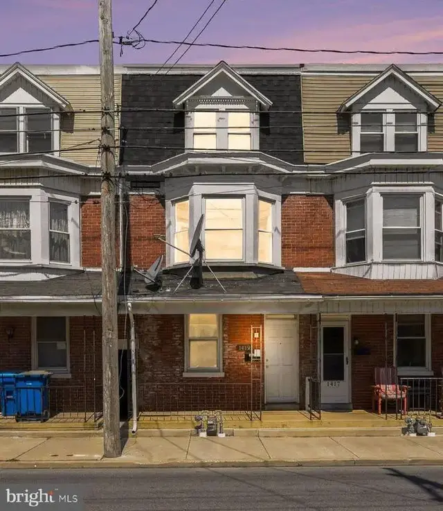 1419 W King St, York
