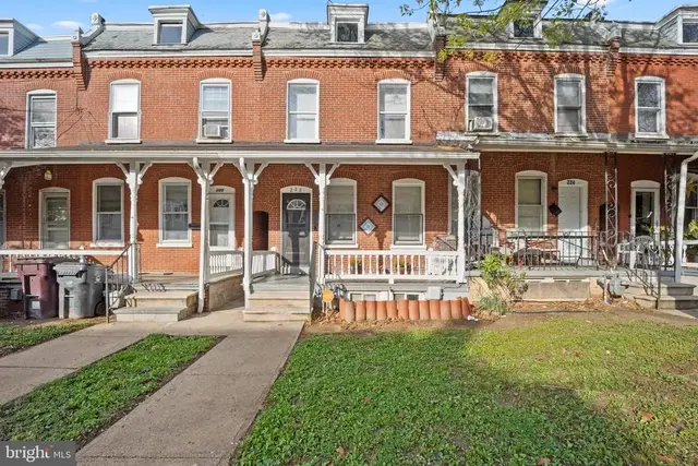 222 W 22nd St, Wilmington