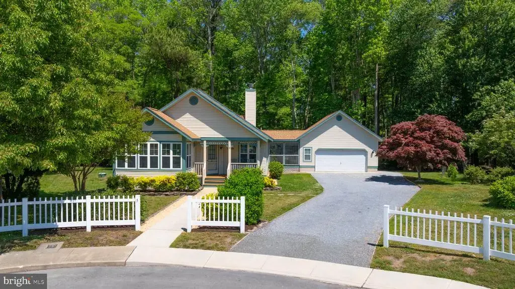 5 Mary Joe Ct, ocean view