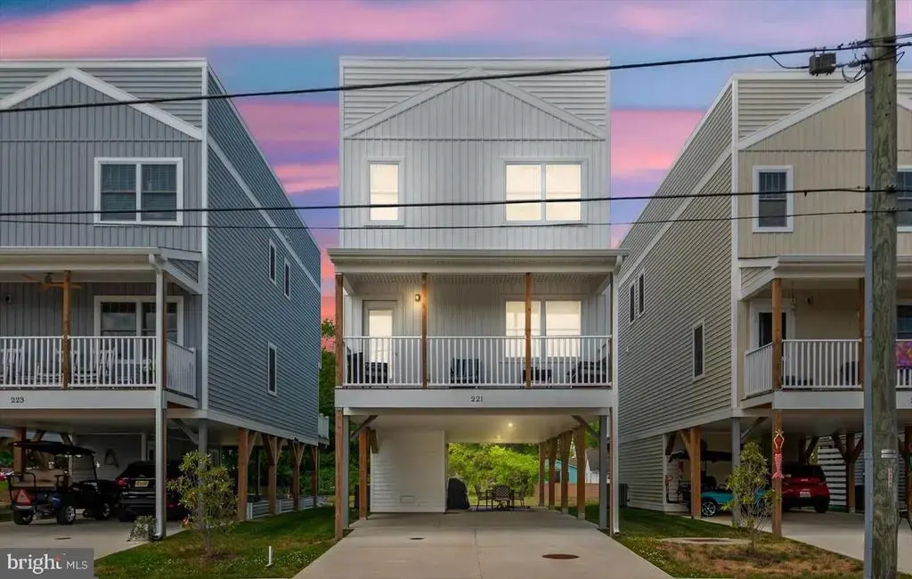 221 Wilder Ave, COLONIAL BEACH