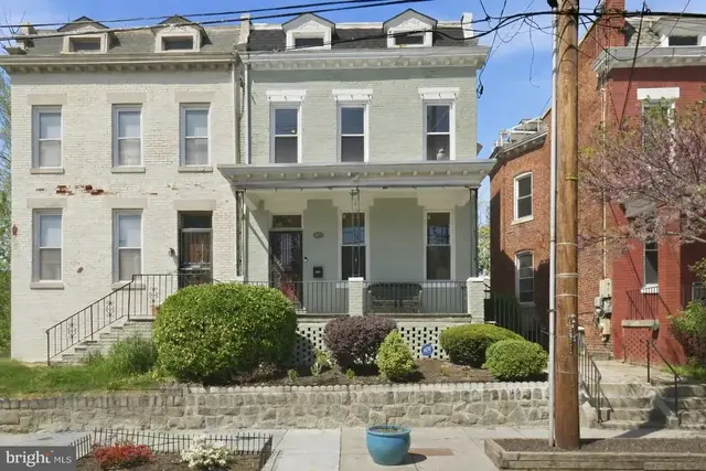 627 Upshur St Nw, Washington