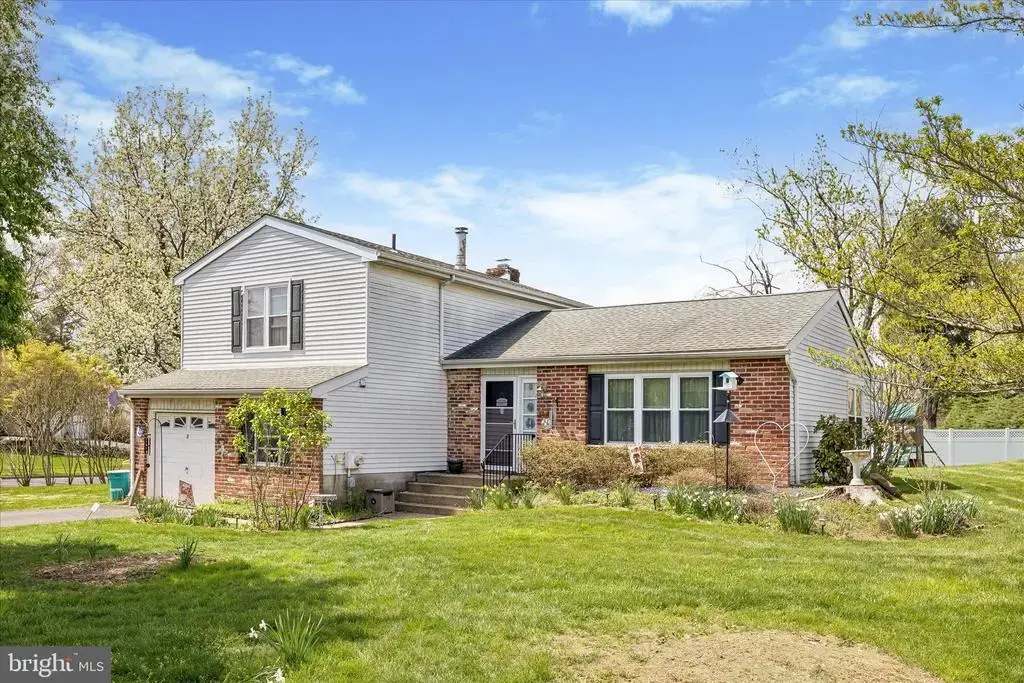 3 Willow Ct, NEWTOWN
