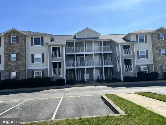1880 Congressional Village Dr #8302, Middletown
