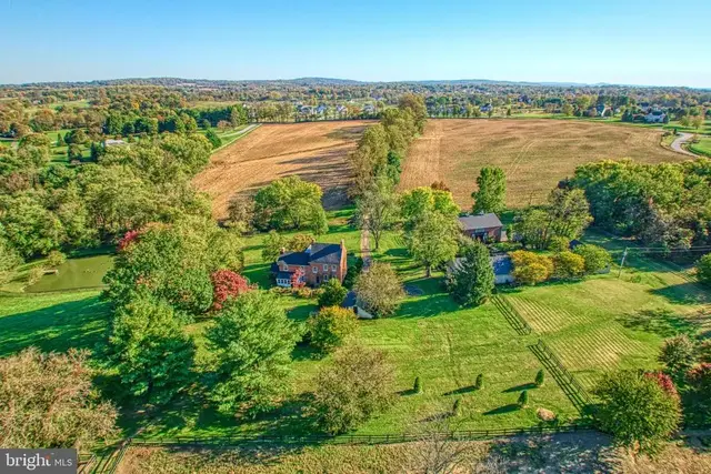 38678 Piggott Bottom Rd, Hamilton