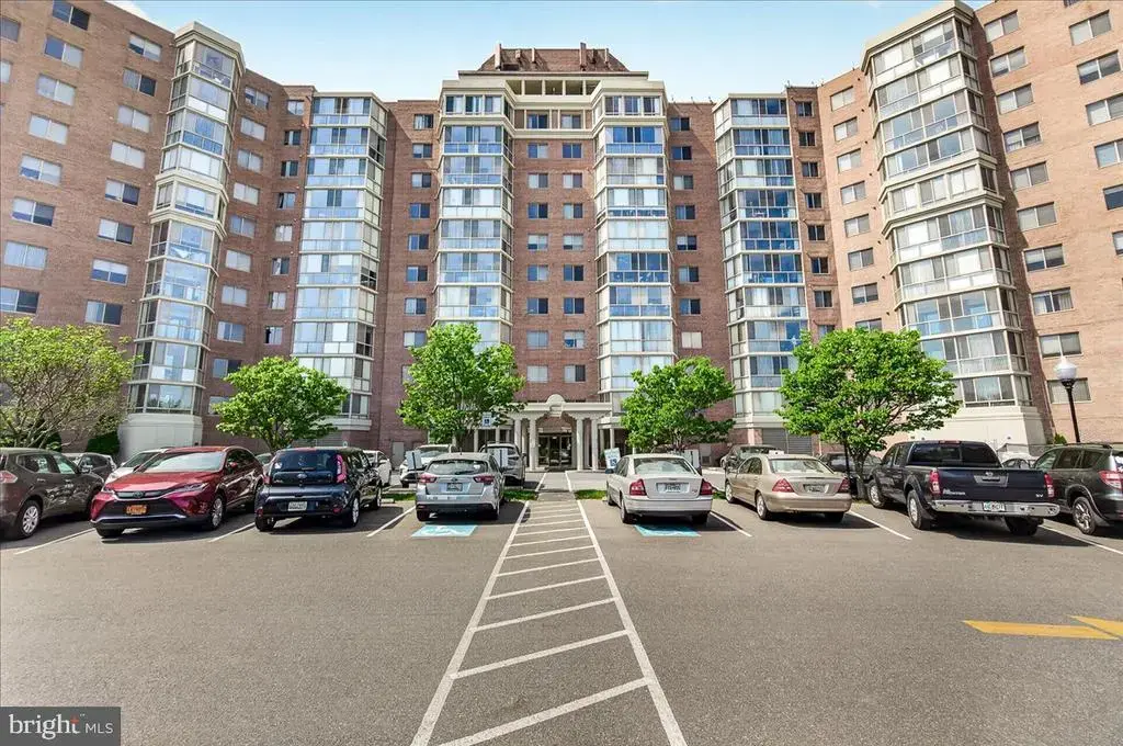 3200 N Leisure World Blvd #308, SILVER SPRING