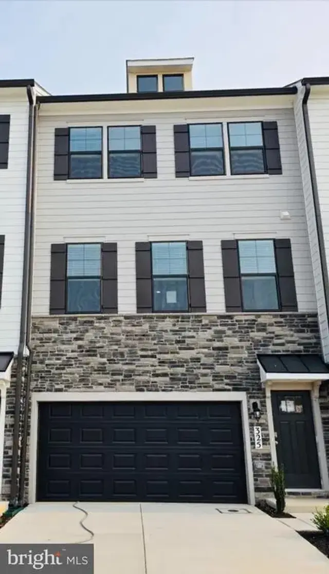 325 Ensemble Way, Frederick