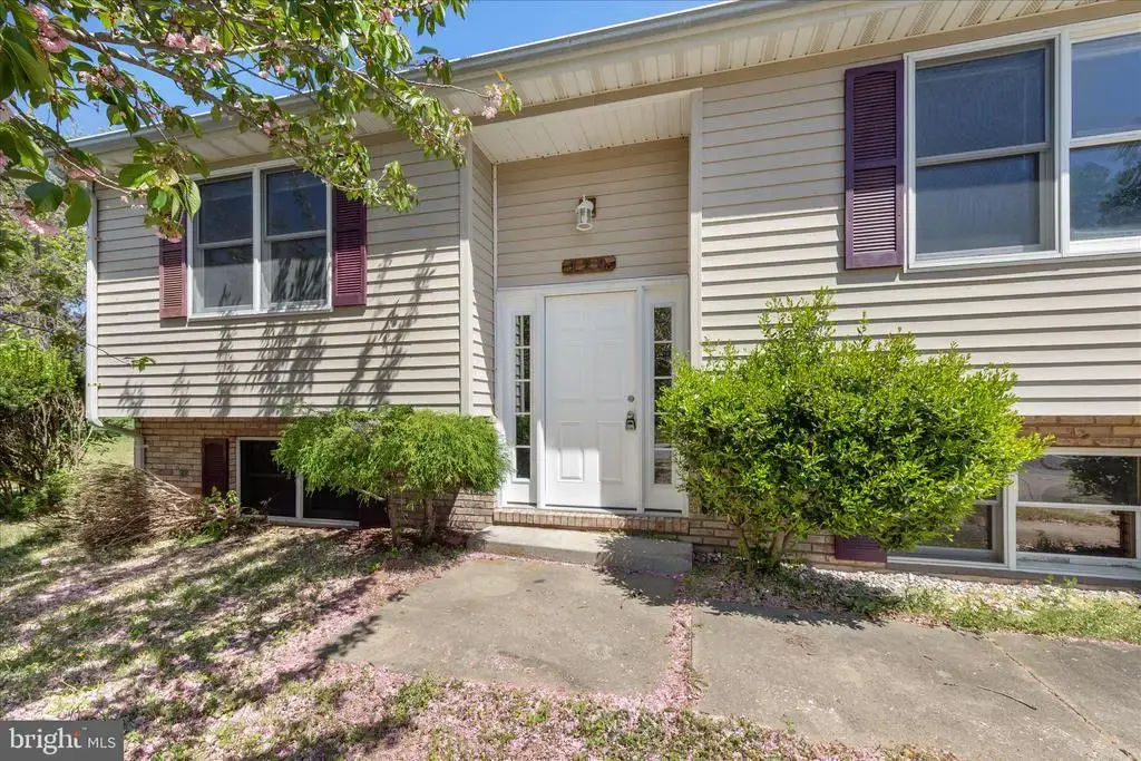 129 Alonzo Dr, DOVER