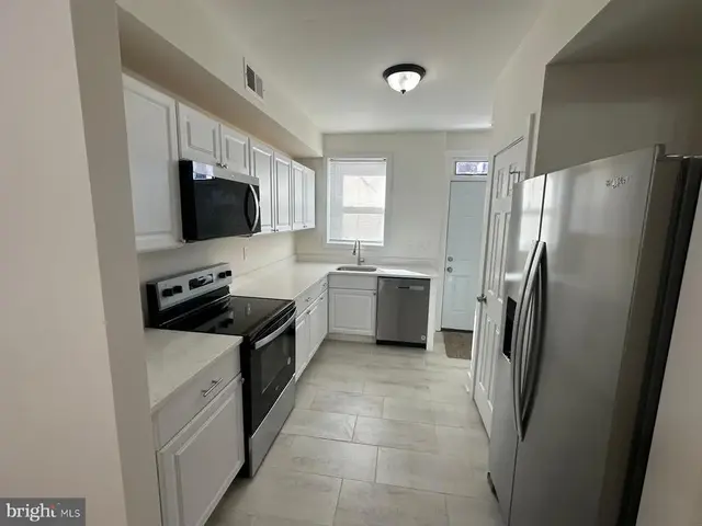 1220 N Potomac St, Baltimore