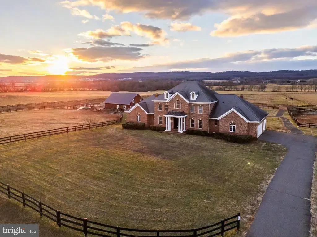15145 Lees Crossing Ln, LEESBURG