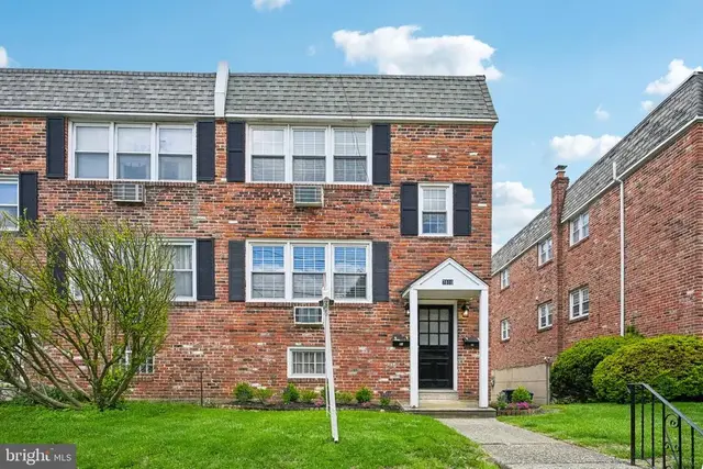 7810 Winston Rd, Philadelphia