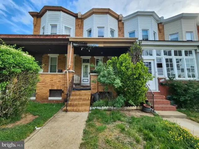 2902 Clifton Park Ter, Baltimore