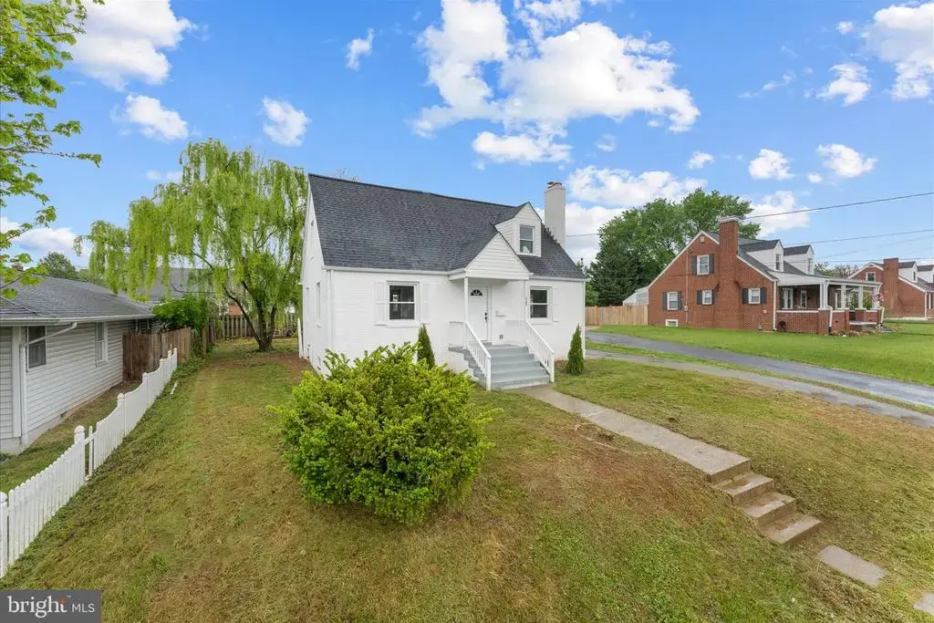 227 Manassas Ave, FRONT ROYAL