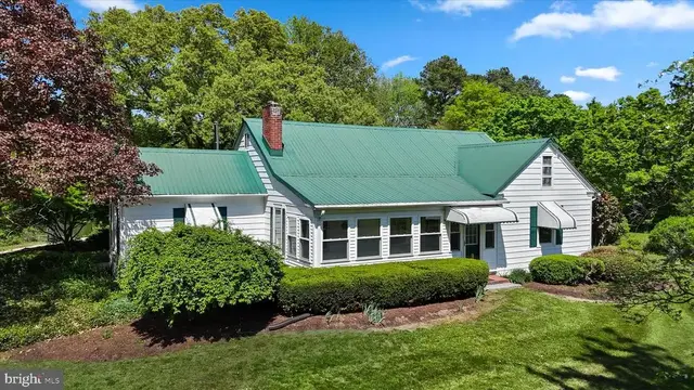 8255 Hearns Pond Rd, Seaford