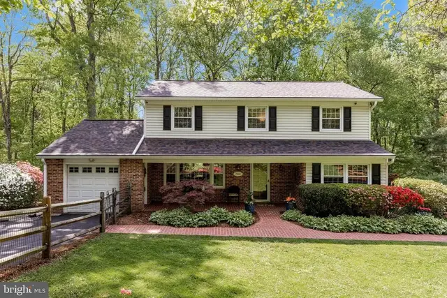 7946 Helmart Dr, Laurel