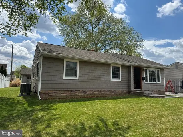 241 E North St, Smyrna