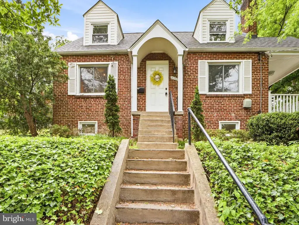 5507 Gallatin St, HYATTSVILLE