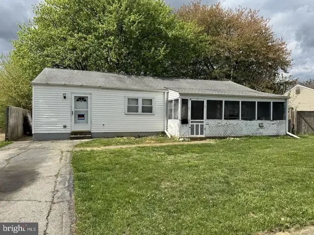 6 Wardor Ave, New Castle