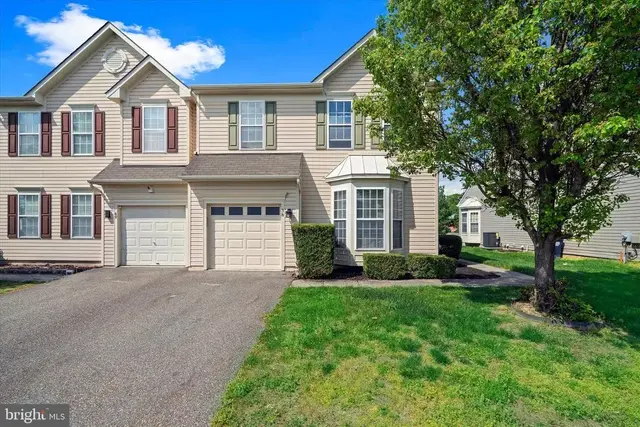 38 N Cummings Dr, Middletown