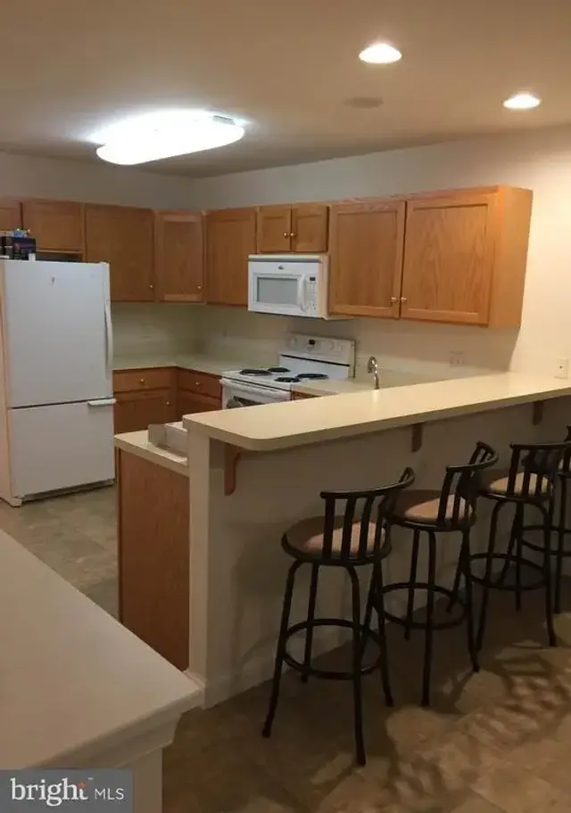 101b W Sunset Ave, Greensboro