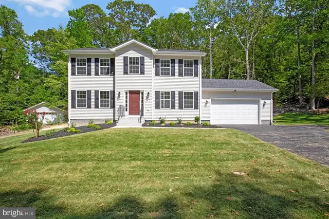 8 E Poplar Ln, Indian Head