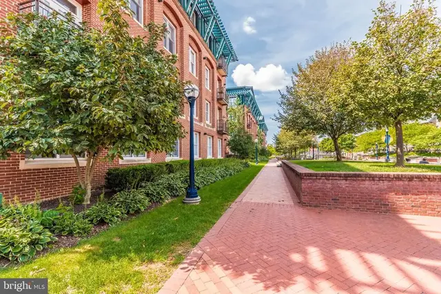 35 E All Saints St #211, Frederick