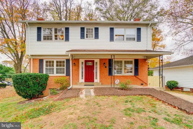 11207 Emack Rd, Beltsville