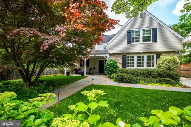 7819 Glenbrook Rd, Bethesda