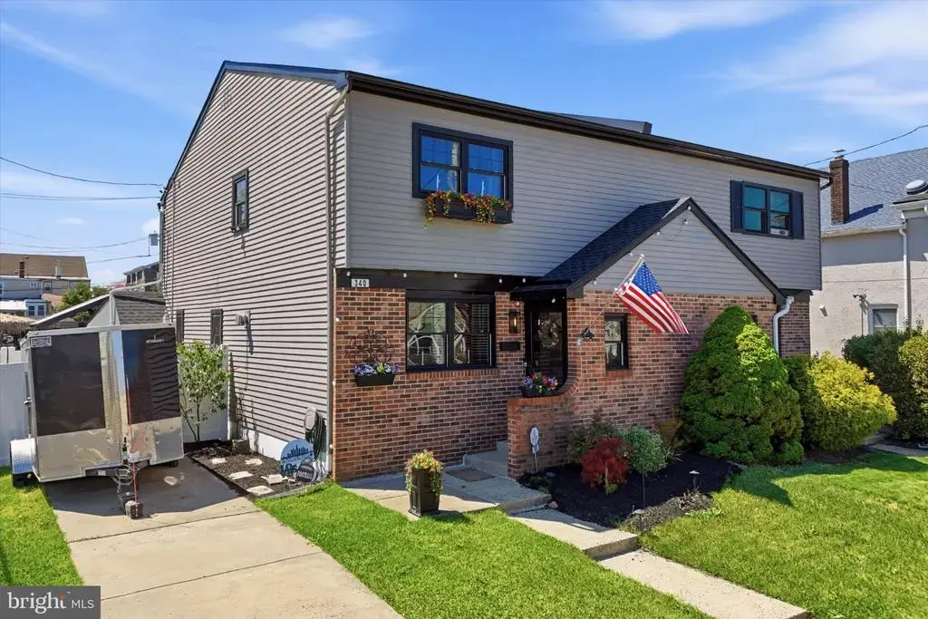 340 Lincoln Ave, BRISTOL