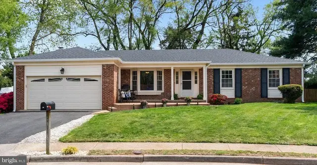 314 Belmont Pl Sw, Leesburg