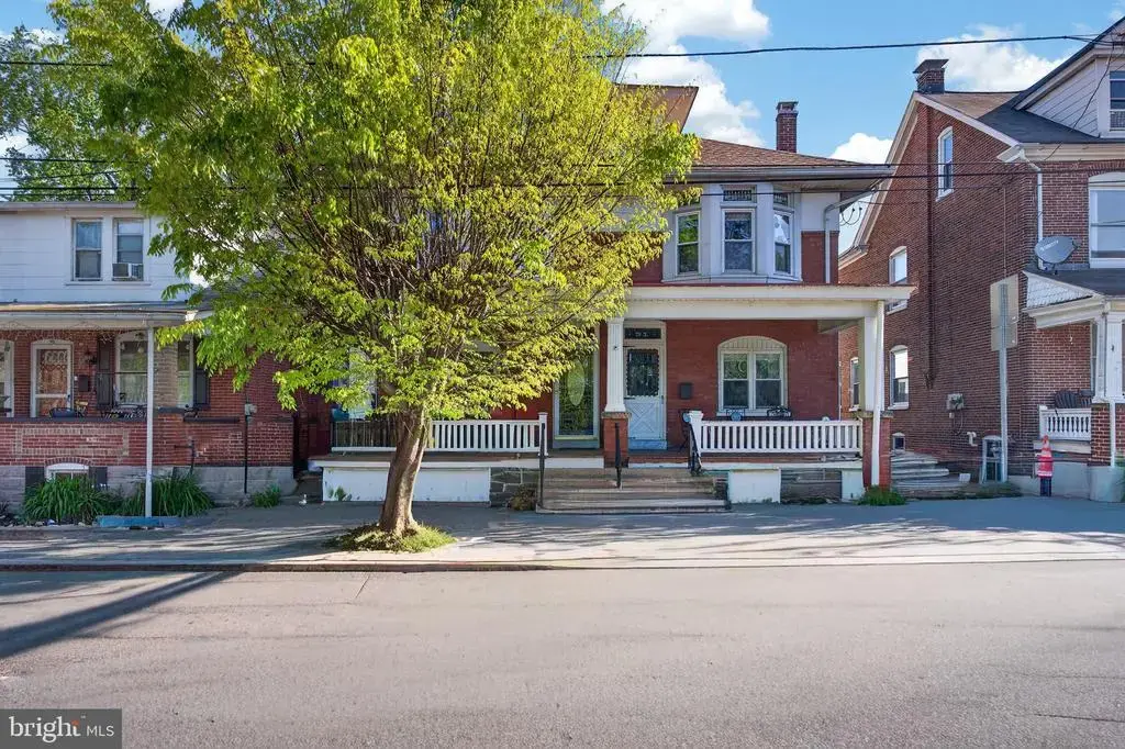 33 W 2nd St, POTTSTOWN