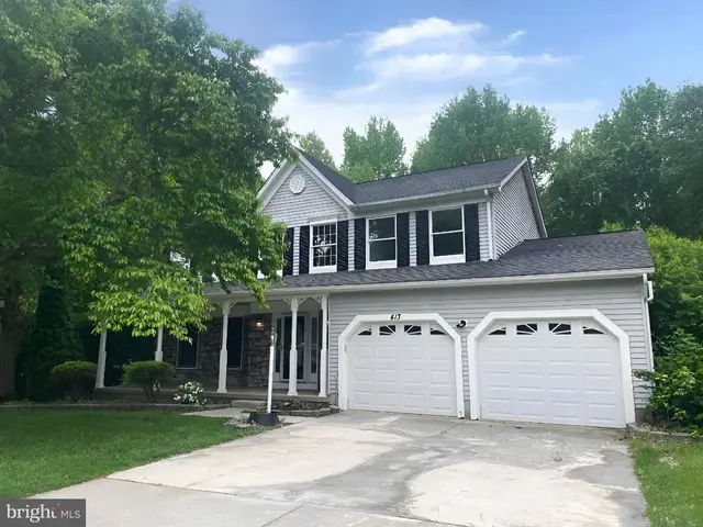 413 Grasmere Dr, Aberdeen