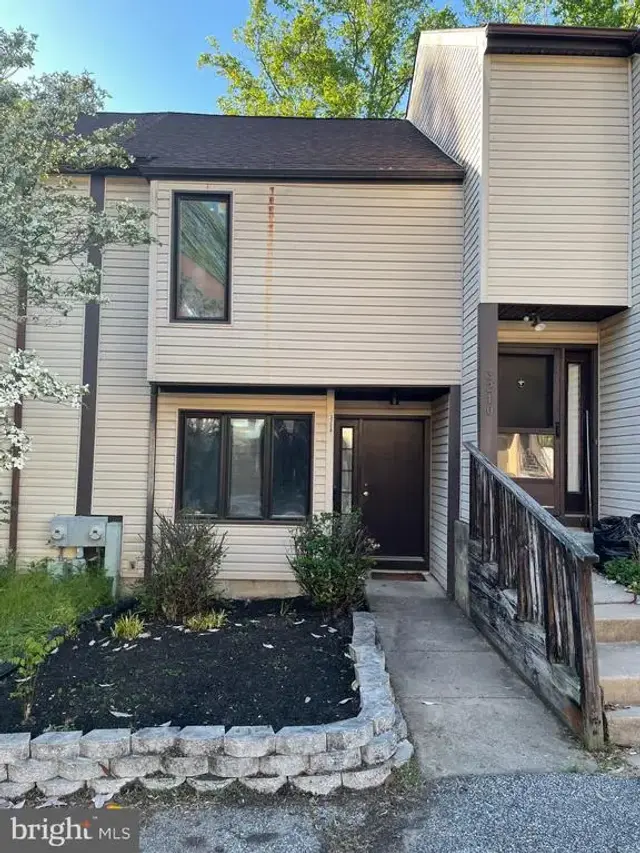 3208 Champions Dr, Wilmington