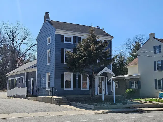 606 Germantown Pike, Lafayette Hill