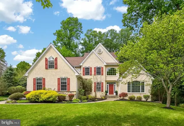 28 Cherry Farm Ln, West Chester