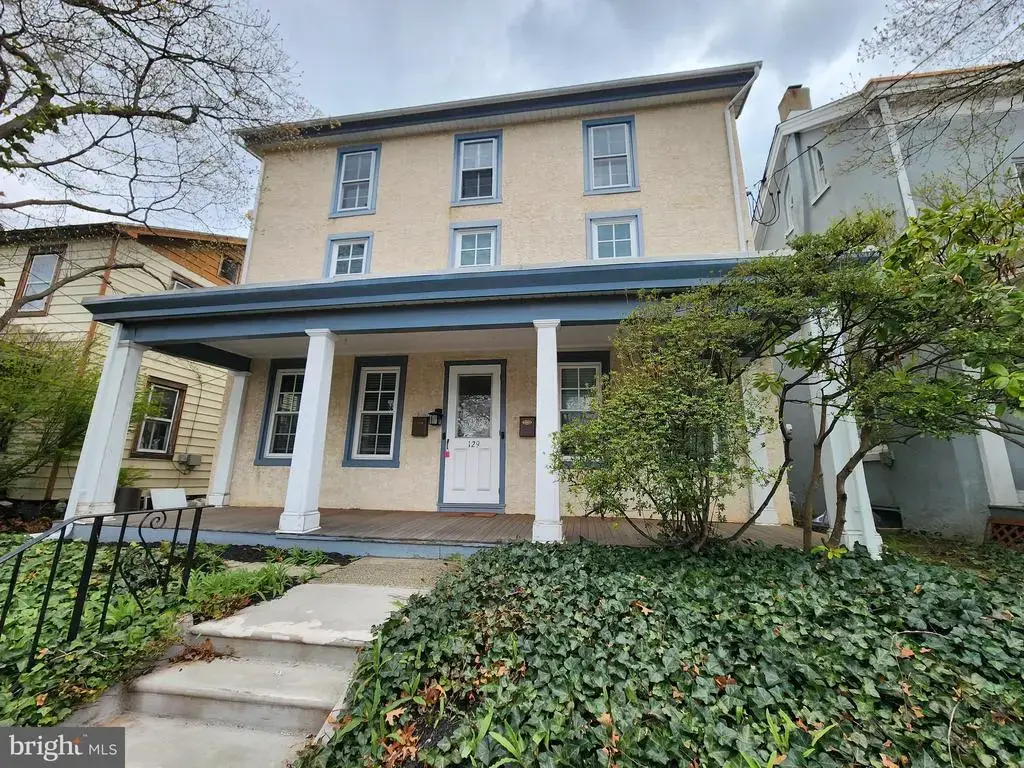 129 Shearer St #2, NORTH WALES