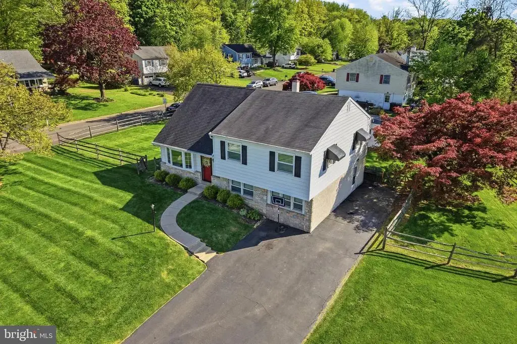 122 Dolly Ln, CHALFONT