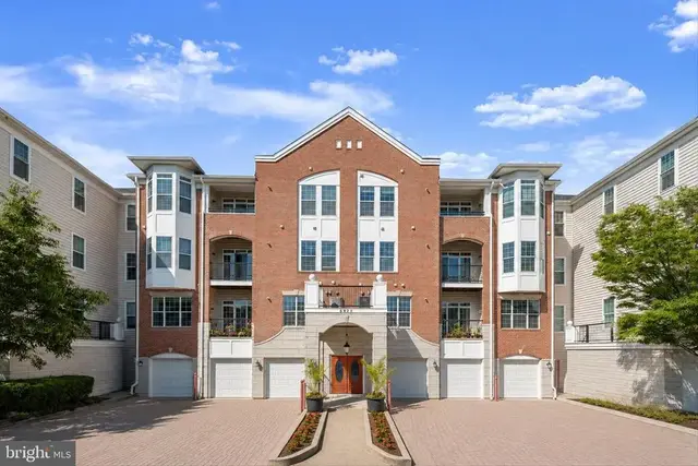 5920 Great Star Dr #301, Clarksville
