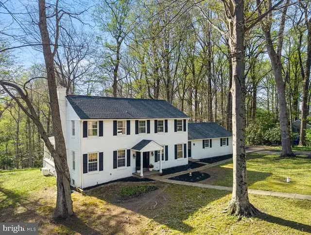 307 Center Hill Rd, Wilmington