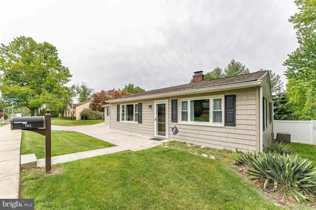192 Valley Rd, WARMINSTER