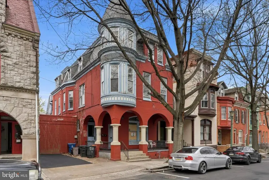 112 N 11th St #2, READING