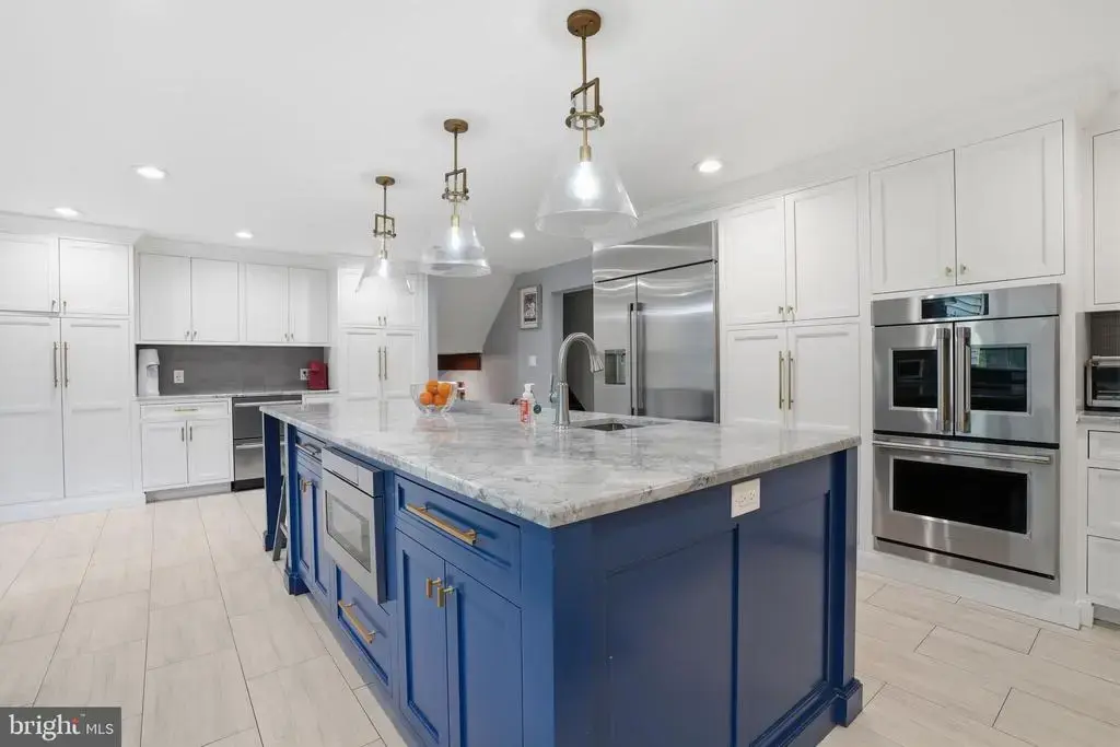 1040 Harvard Dr, YARDLEY