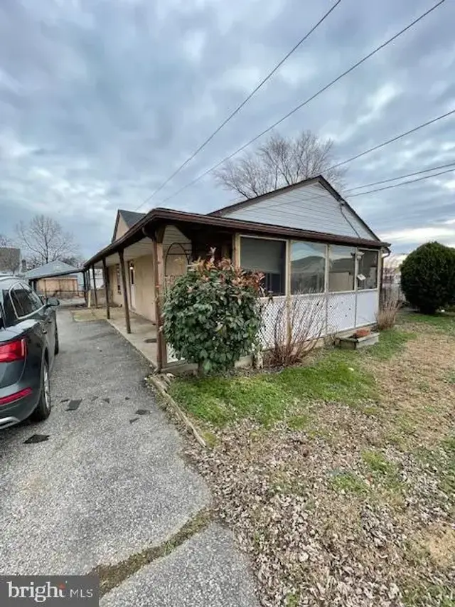 8101 Dukie Ave, Dundalk