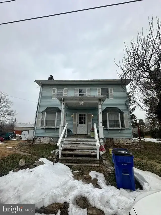 33 W Pennsylvania Ave, Walkersville