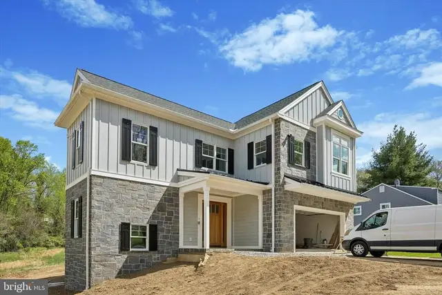 3607 Gradyville Rd, Newtown Square